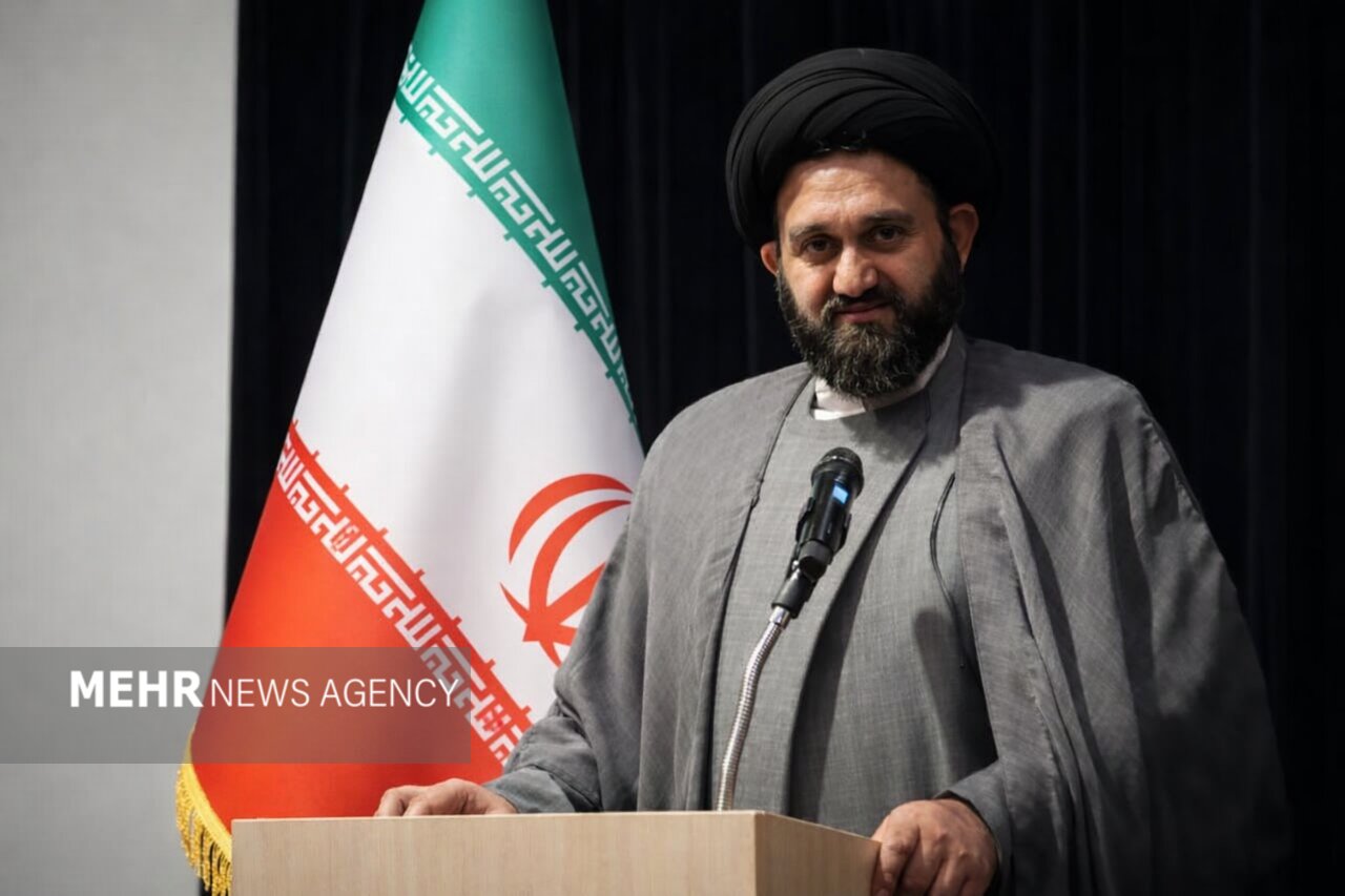 دوران کاپیتولاسیون دیگر برنمی‌گردد؛ «عزت» هدیه انقلاب به ملت ایران