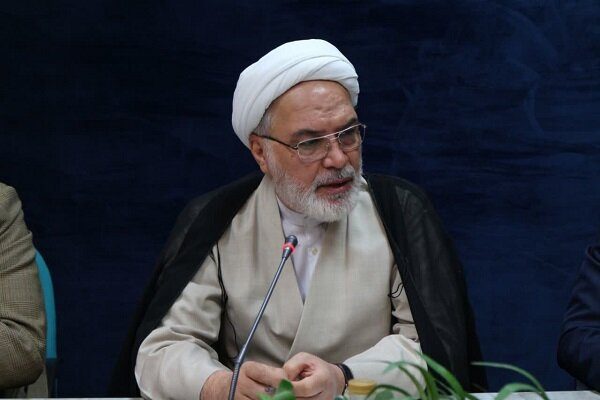 معاون وزیر ارشاد: رسانه‌ها برای قرآن پرونده‌ای مستقل و جدی باز کنند