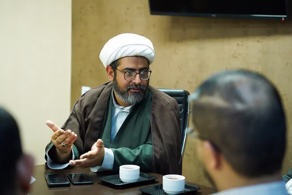 مهدی اخوان صباغ